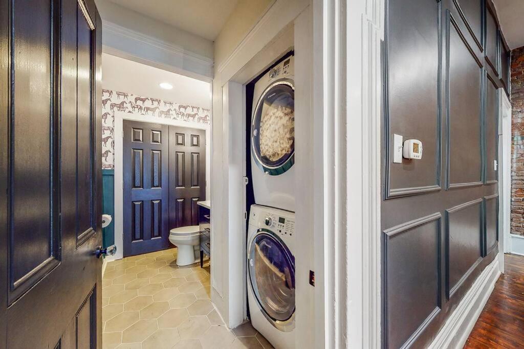 Luxury 8 Bed/4 Ba Nulu Home Private Yard/Parking Λούισβιλ Εξωτερικό φωτογραφία
