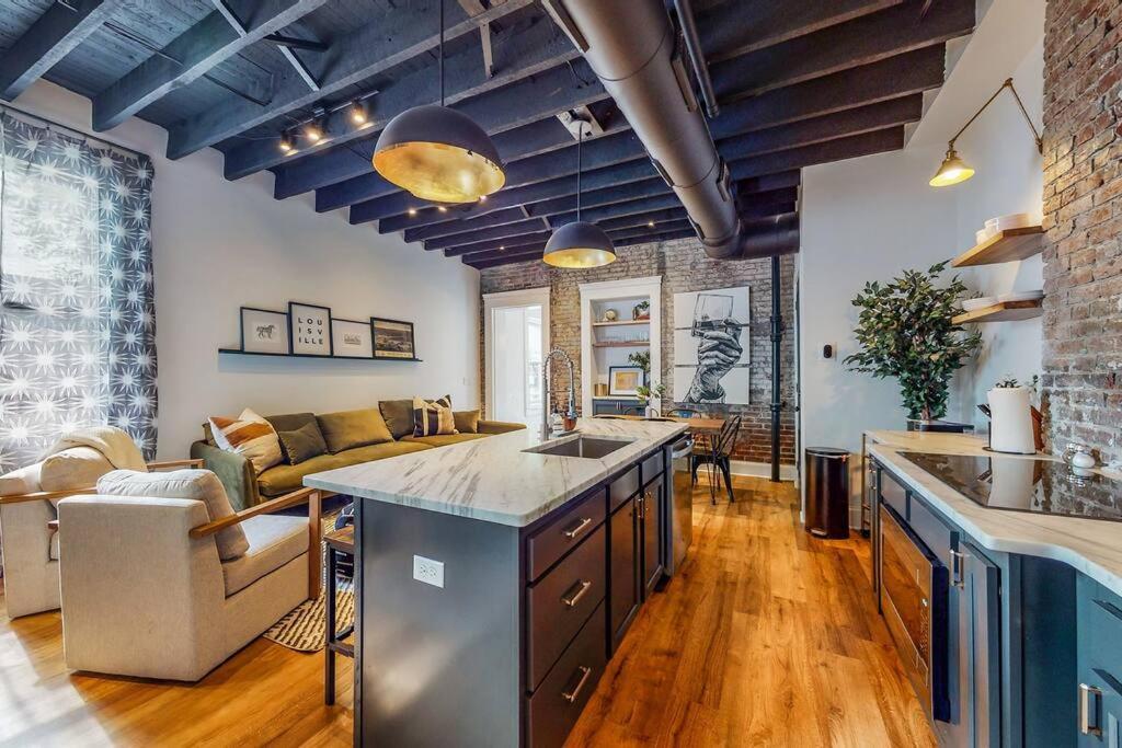 Luxury 8 Bed/4 Ba Nulu Home Private Yard/Parking Λούισβιλ Εξωτερικό φωτογραφία