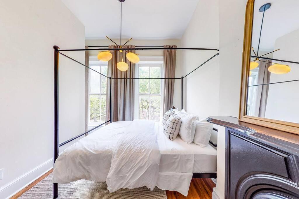 Luxury 8 Bed/4 Ba Nulu Home Private Yard/Parking Λούισβιλ Εξωτερικό φωτογραφία
