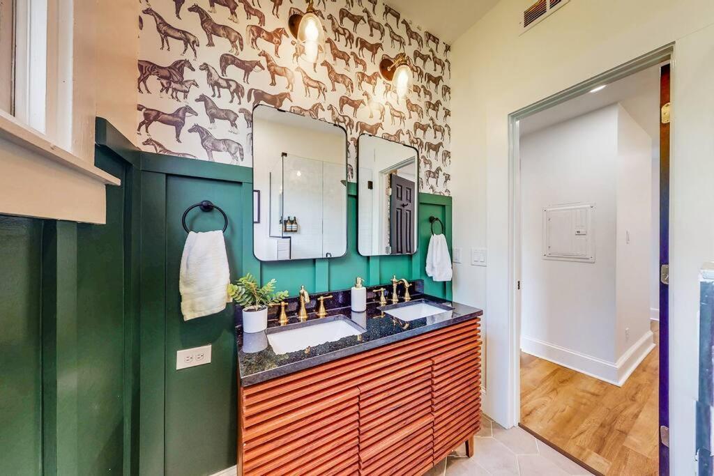 Luxury 8 Bed/4 Ba Nulu Home Private Yard/Parking Λούισβιλ Εξωτερικό φωτογραφία