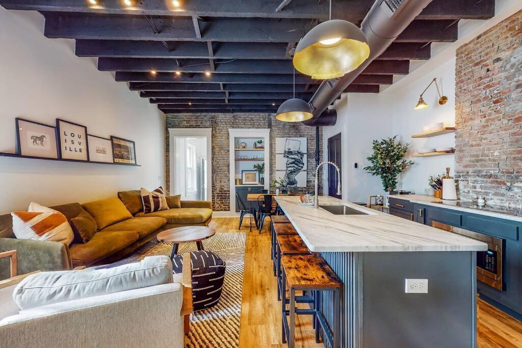 Luxury 8 Bed/4 Ba Nulu Home Private Yard/Parking Λούισβιλ Εξωτερικό φωτογραφία