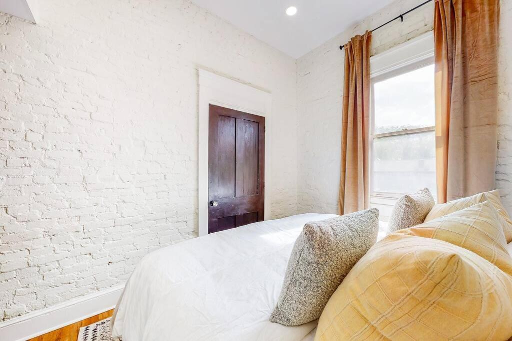 Luxury 8 Bed/4 Ba Nulu Home Private Yard/Parking Λούισβιλ Εξωτερικό φωτογραφία