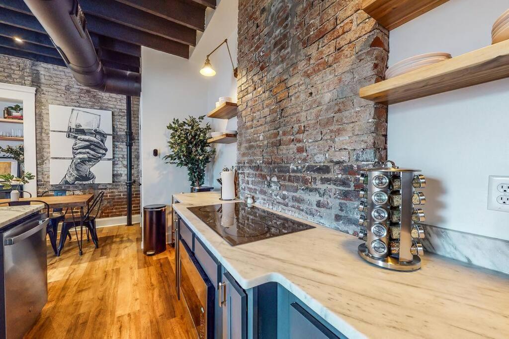 Luxury 8 Bed/4 Ba Nulu Home Private Yard/Parking Λούισβιλ Εξωτερικό φωτογραφία