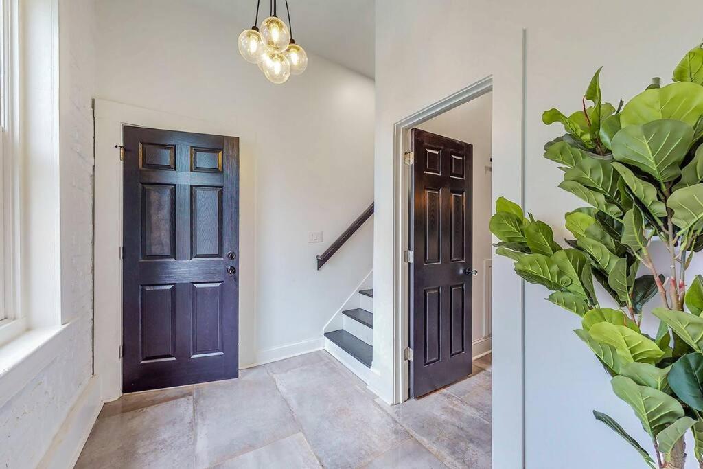 Luxury 8 Bed/4 Ba Nulu Home Private Yard/Parking Λούισβιλ Εξωτερικό φωτογραφία